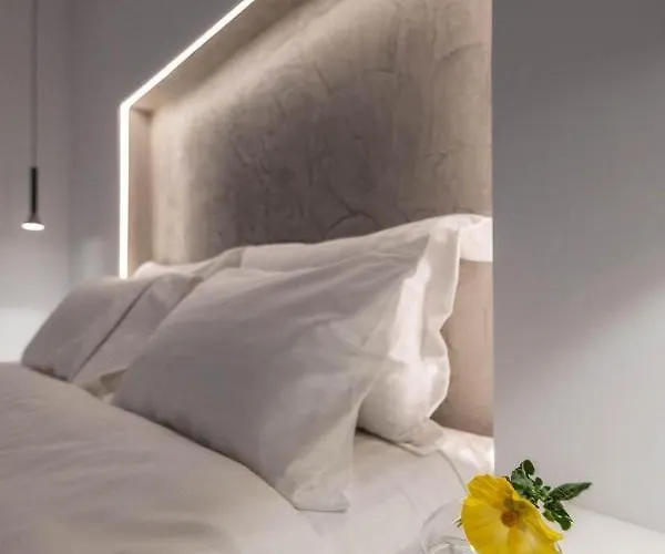 מלון דירות Sunset Paraportiani