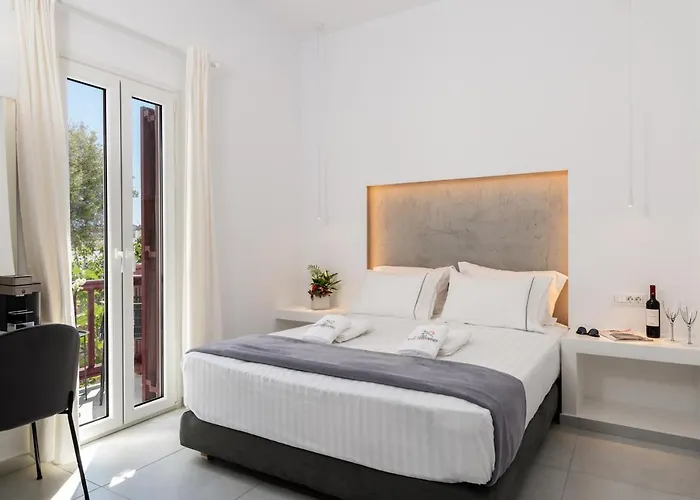 Sunset Paraportiani 3*