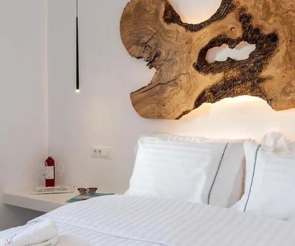 Sunset Paraportiani Aparthotel 3*